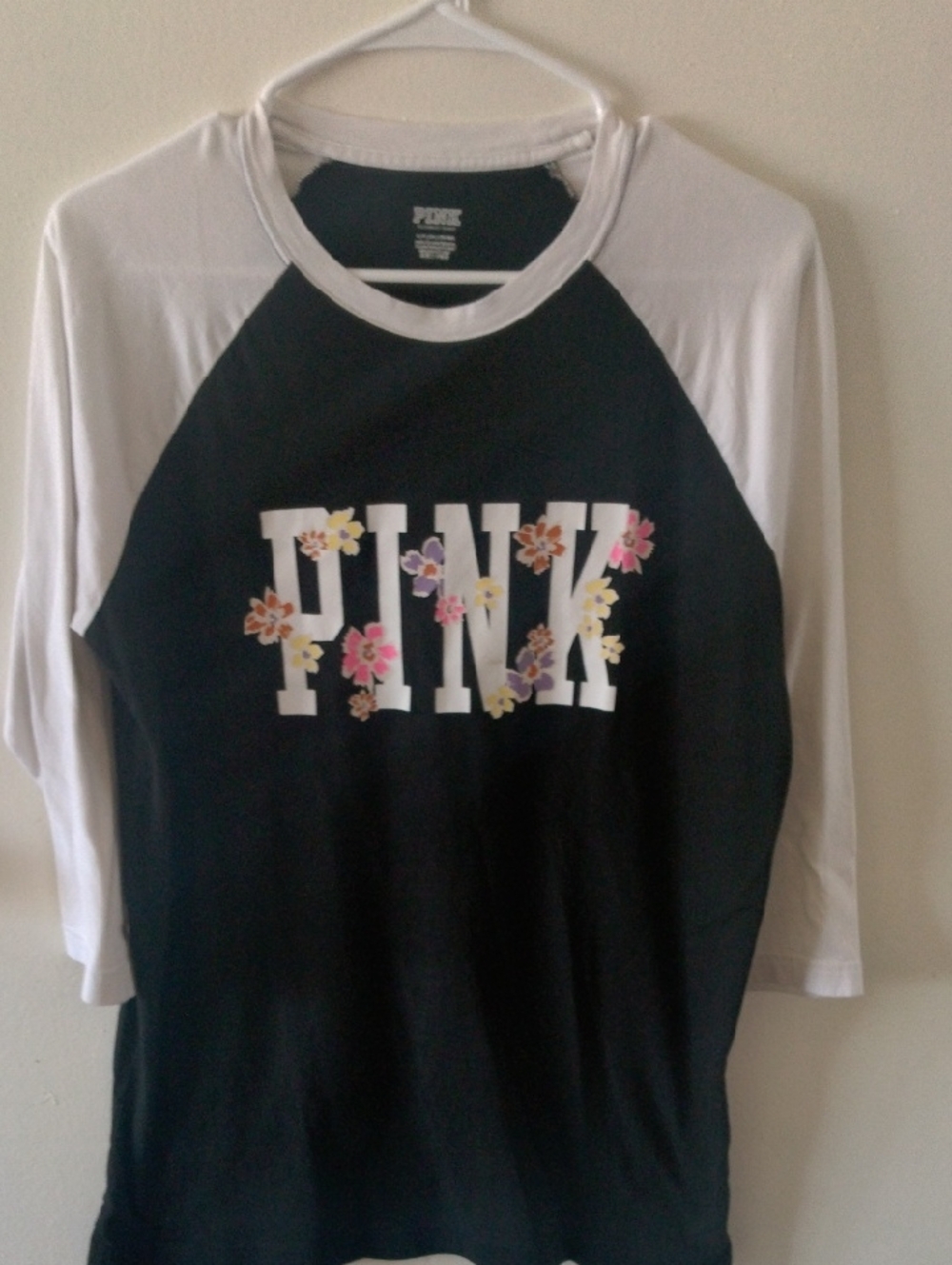 🦋WOMENS VICTORIA'S SECRET PINK SHIRT🦋